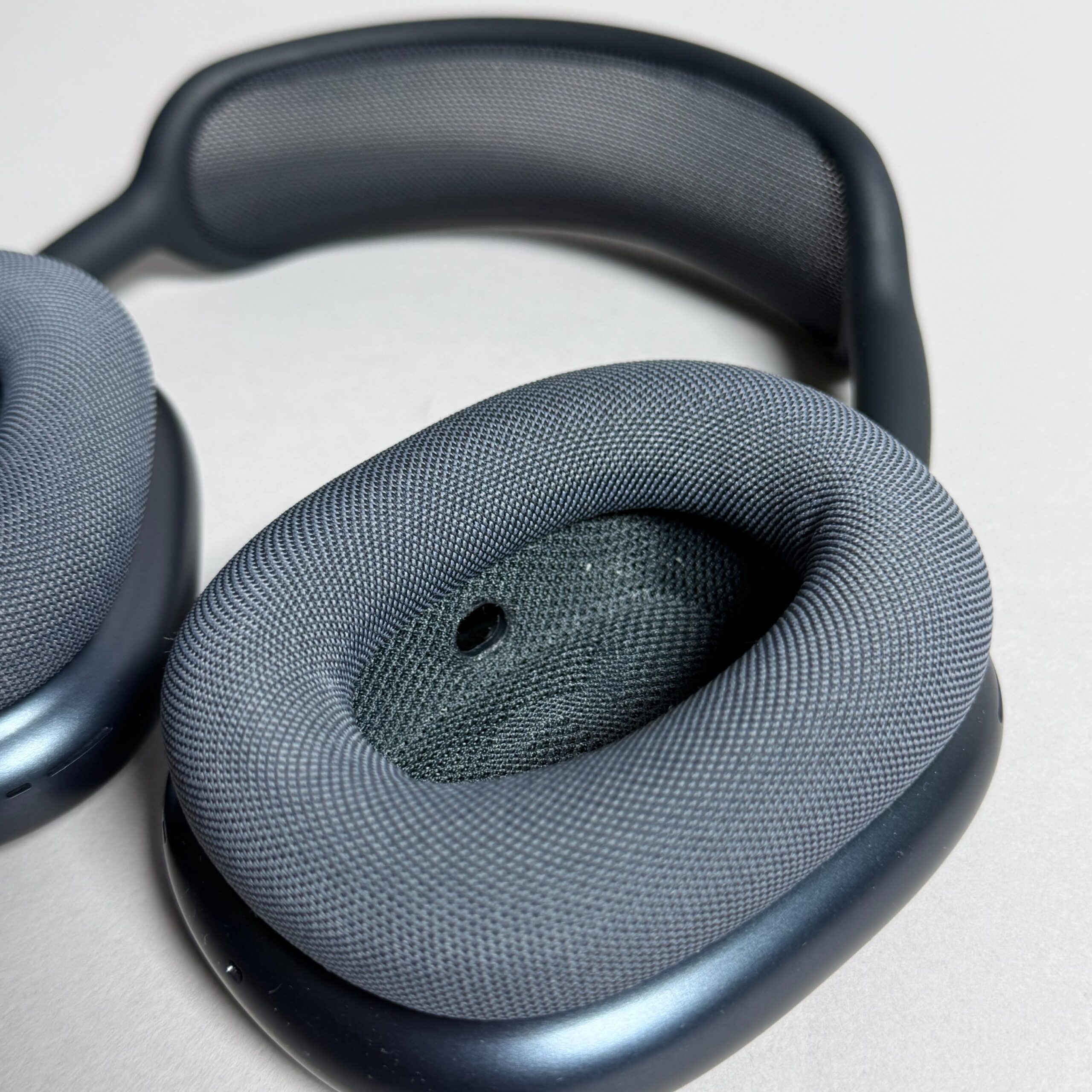 AirPods Max - Image 3